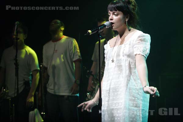 LILY ALLEN - 2006-11-09 - PARIS - La Cigale - 